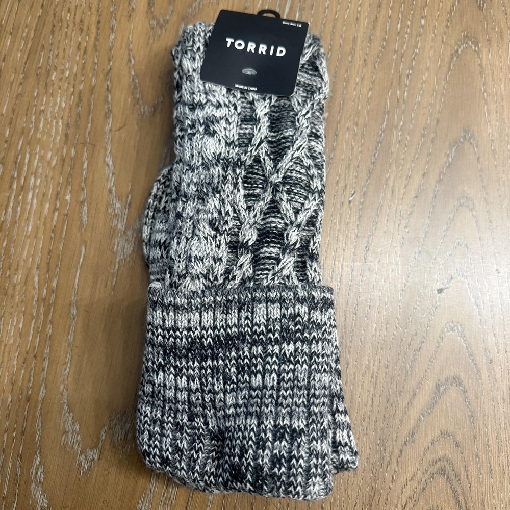 Torrid Knee High Socks Womens One Size Gray Cable Knit Winter Cozy Boot